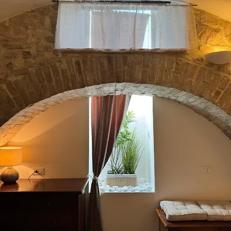 La Cripta - A Due Passi Dalla Basilica - Italywego *