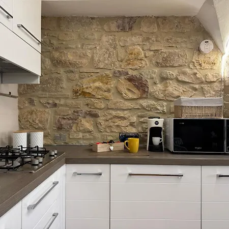 Apartment La Cripta - A Due Passi Dalla Basilica - Italywego