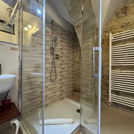 La Cripta - A Due Passi Dalla Basilica - Italywego *